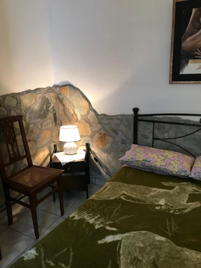 Gourgiana Apartments アンドリツェナ エクステリア 写真